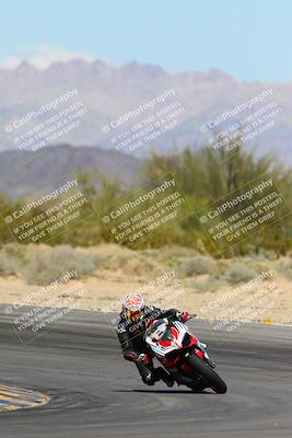 media/Mar-25-2024-Moto Forza (Mon) [[8d4319bd68]]/3-Intermediate Group/Session 4 (Turn 10)/